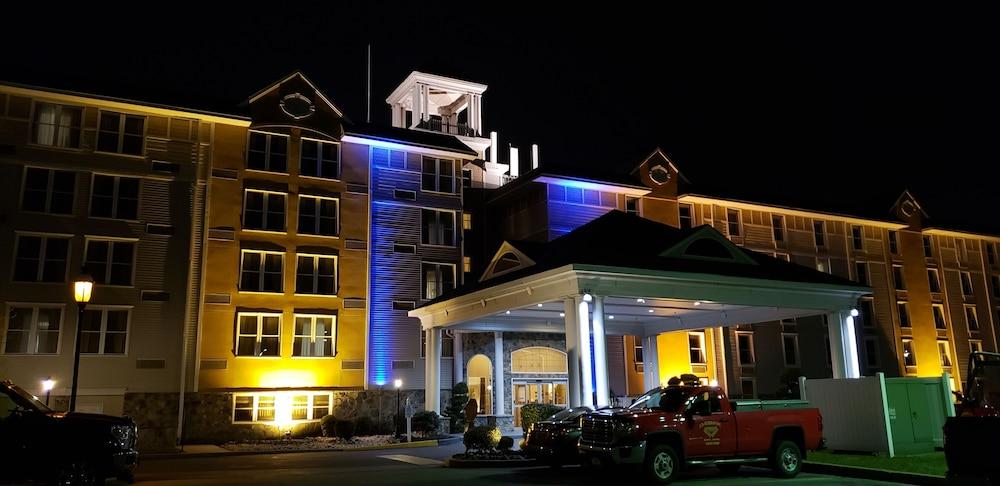 Comfort Inn & Suites Glen Mills - West Chester Exterior foto