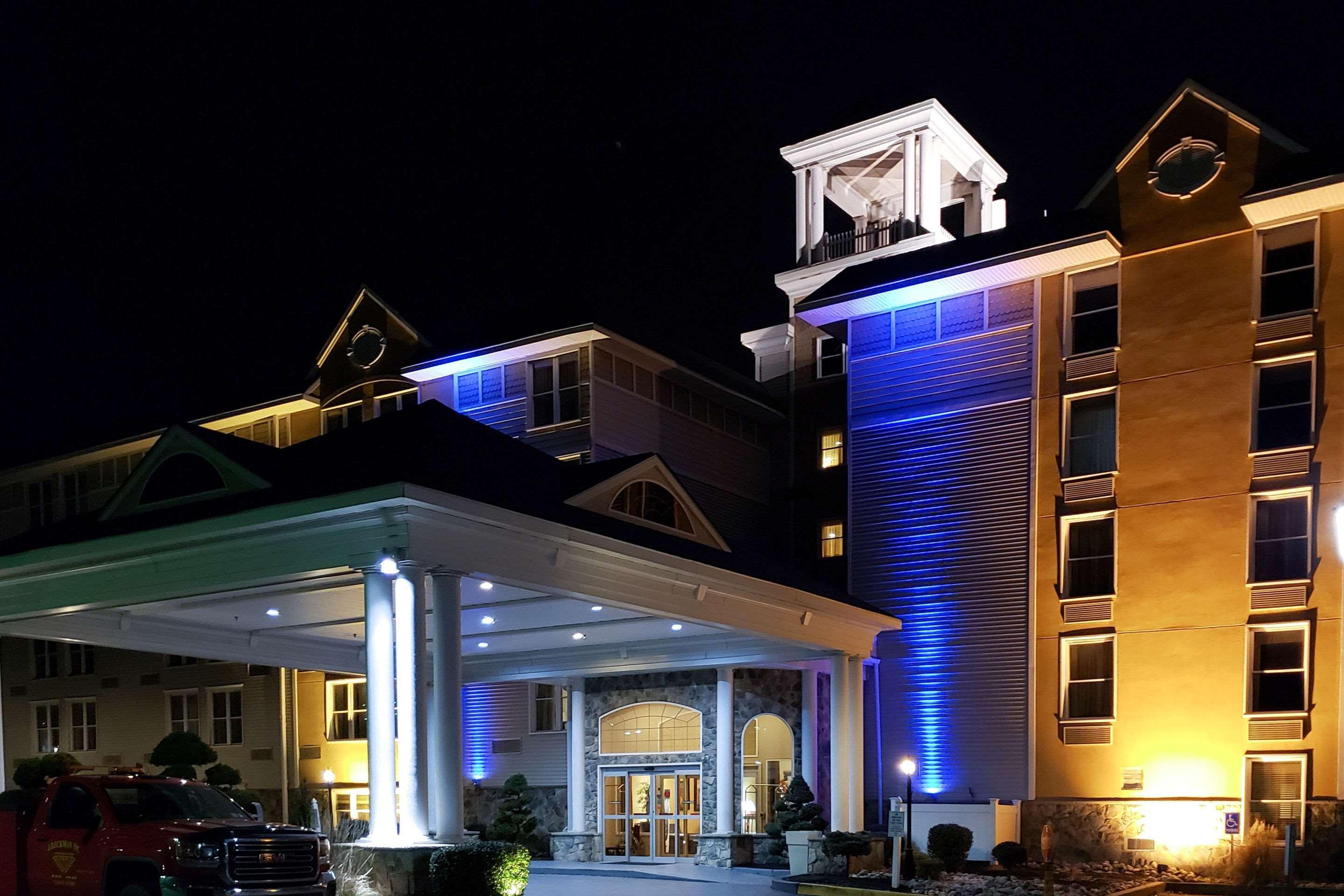 Comfort Inn & Suites Glen Mills - West Chester Exterior foto